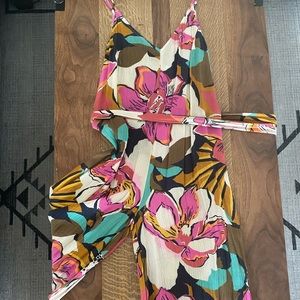 Colorful billabong romper